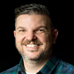 Let’s Talk: Industry experts predict 2022 tech trends that every business should expect