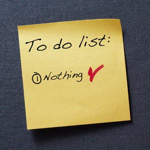 To-do list, written on post-it note
