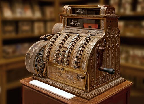 old fashioned cash register
