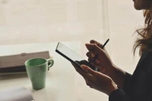 Australia Post and DocuSign launch one-step digital solution to '100 point' ID verification