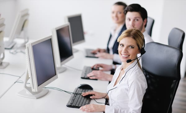 Consumers prefer web chat for customer service