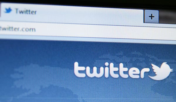Easy tips for avoiding Twitter hacks