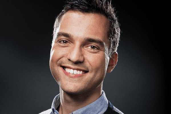 The entrepreneur with a room in every city