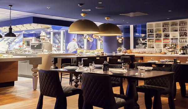 Changes to surcharge displays for restaurant and cafés