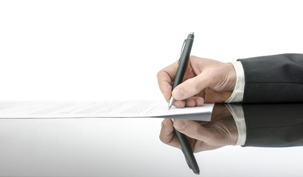 What to do before you sign a legal contract
