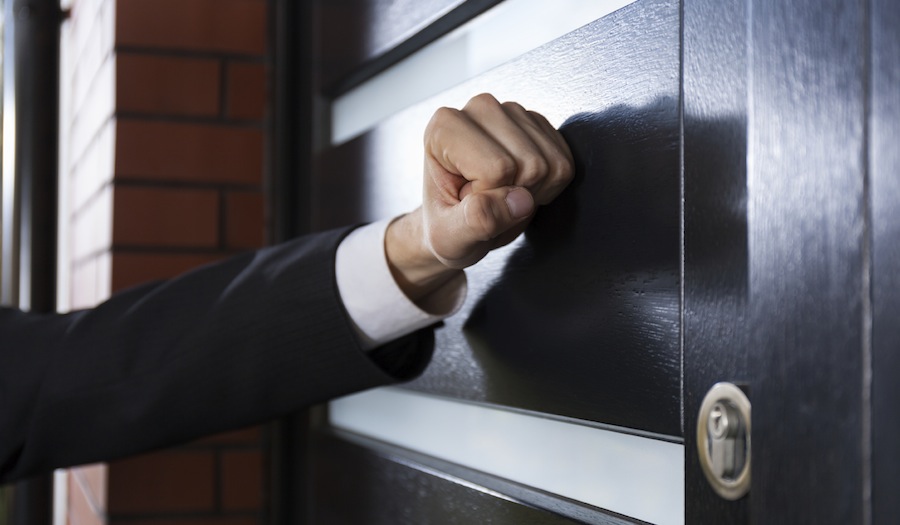 ACCC fines Simply Energy for misleading door-to-door sales