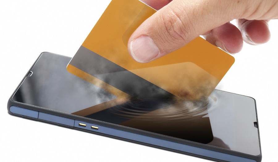 Australians to spend $8.8 billion via smartphone this year