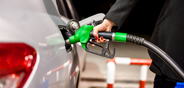 How Can Your Business Save Money from a Fuel Card