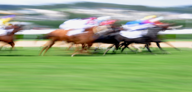 Melbourne Cup Day: managing SMB expenditure