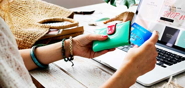 Australians spend a record of $21.3 billion shopping online
