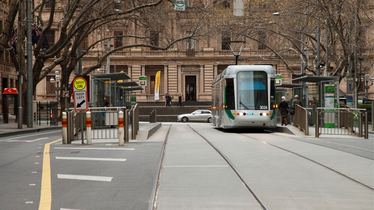‘A shattering blow’: Melbourne businesses to remain closed