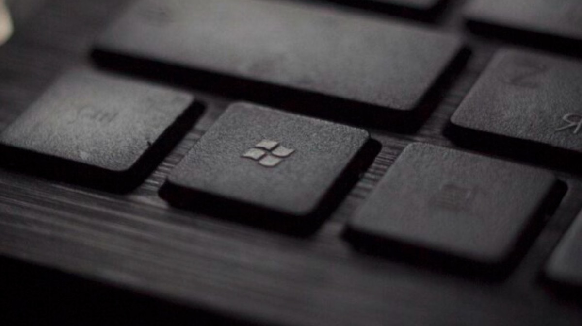 Businesses urged to update Microsoft Exchange in response to security threats
