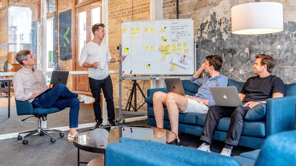 How to avoid early startup mistakes