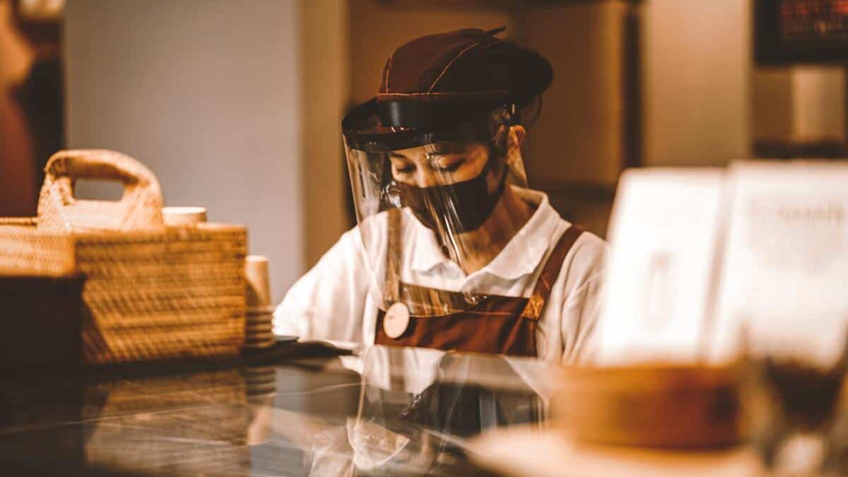 Non-compete ban coming to Australia by 2027