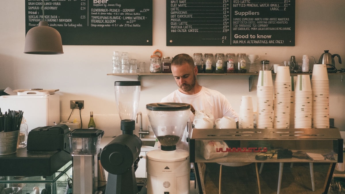 New Zealand SMEs lag their APAC counterparts, but 2022 outlook looks cautiously positive: Survey