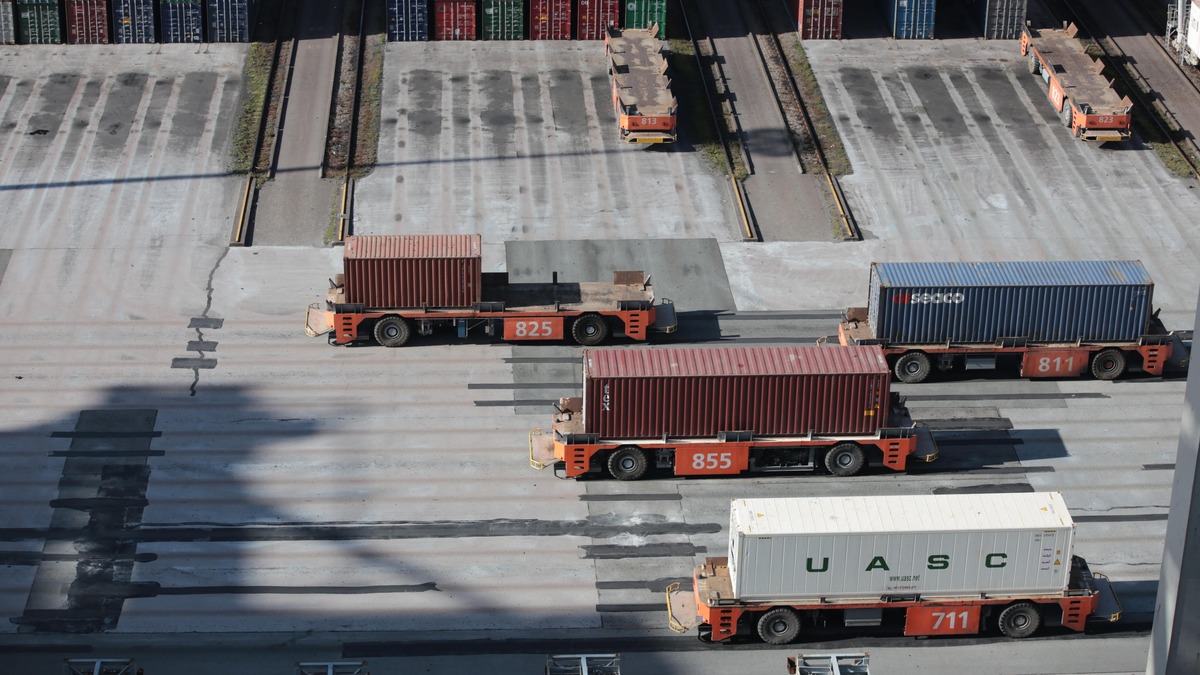 Australian supply chain SMEs get a boost from the KPMG program