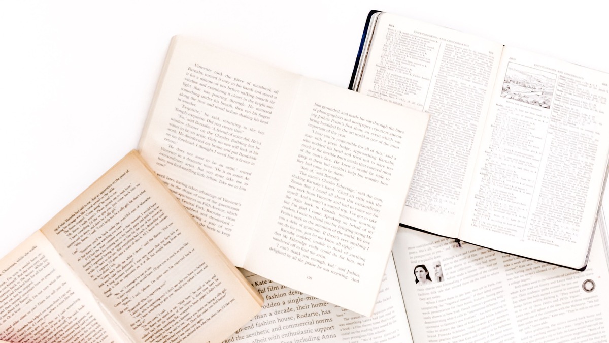 Top 10 business book picks from Australia’s successful entrepreneurs