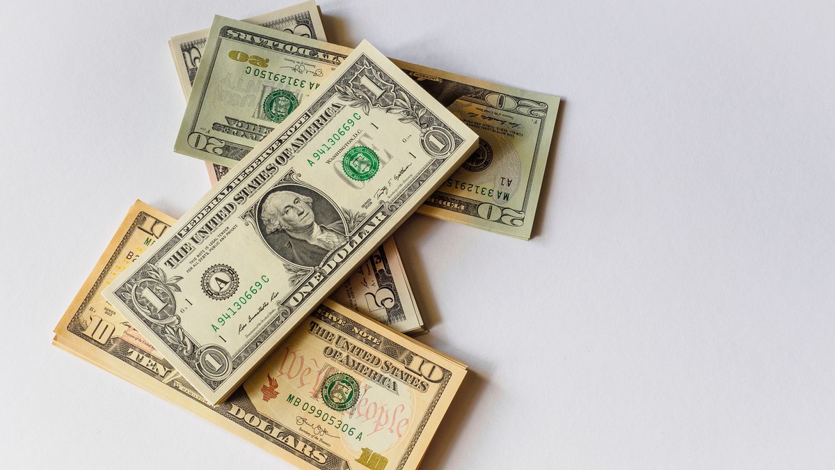 U.S. credit outlook downgraded amidst escalating interest rates