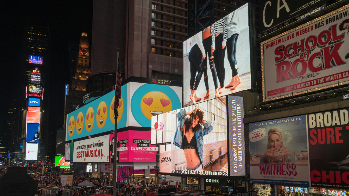 Australians see 650 ads daily, remember next to nothing