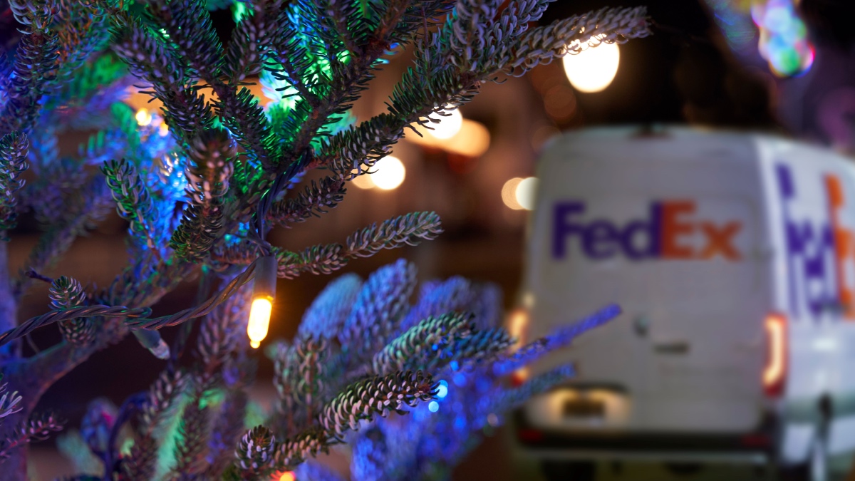 Three essential strategies to sleigh holiday shipping from Black Friday to Christmas