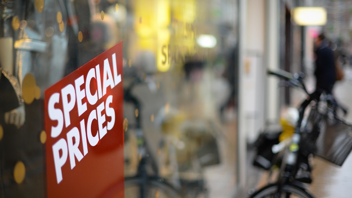 The numbers behind Australia’s retail stress and why small retailers are feeling it hardest