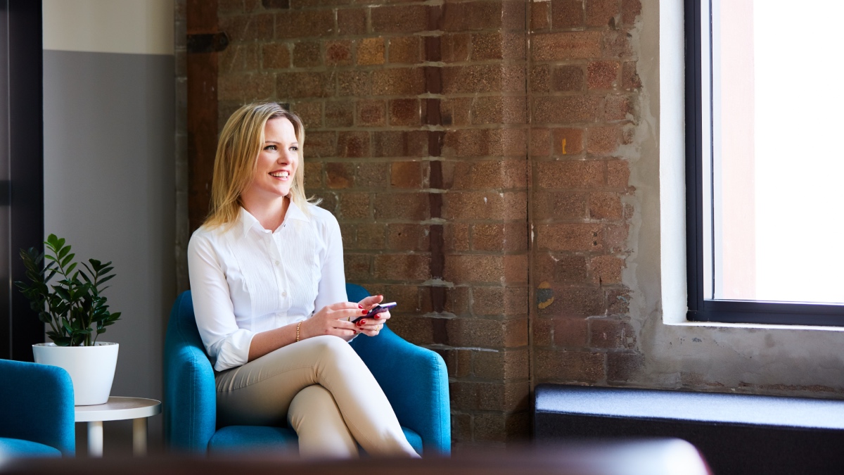 Practical advice for businesses to integrate international talent